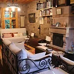 Vakantiehuis Stone House With Garden In Cunda/ayvalik Ayvalı