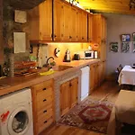 Stone House With Garden In Cunda/ayvalik * Ayvalı