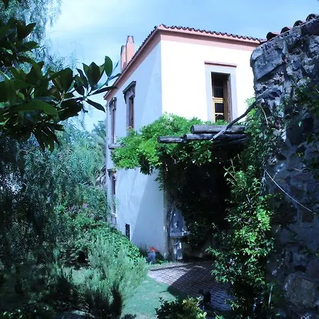 Stone House With Garden In Cunda/ayvalik Ayvalik