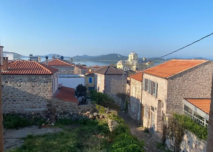 Stone House With Garden In Cunda/ayvalik