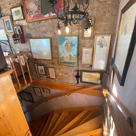 Stone House With Garden In Cunda/ayvalik Tatil Evi