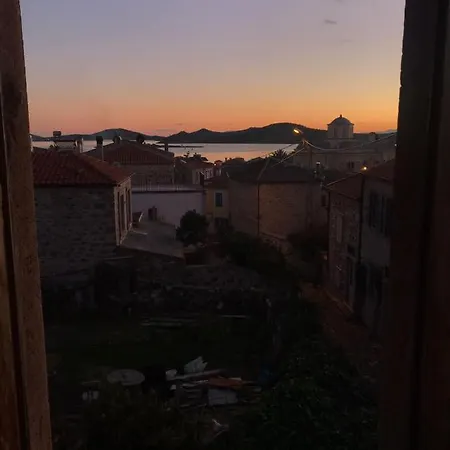 Ferienhaus Stone House With Garden In Cunda/ayvalik Ayvalı