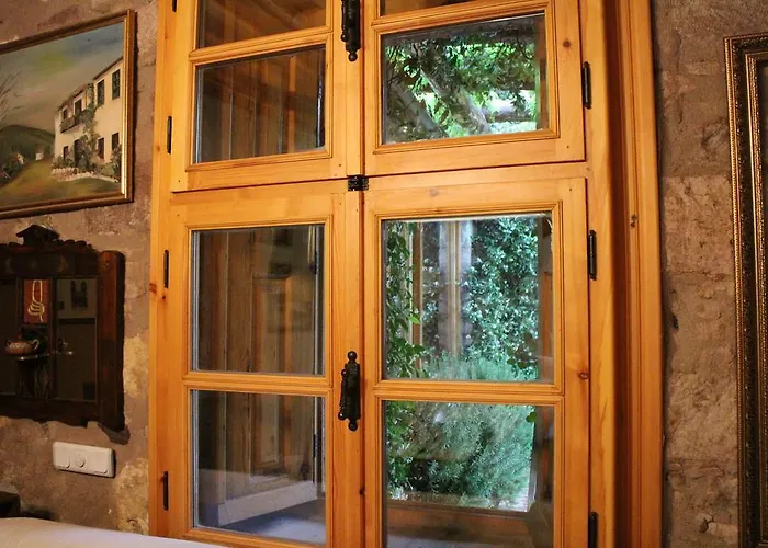 Stone House With Garden In Cunda/ayvalik Dom wakacyjny