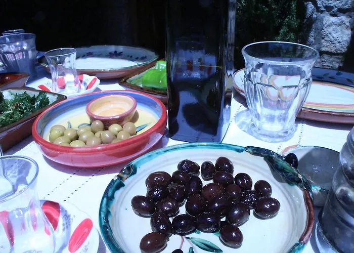 Stone House With Garden In Cunda/ayvalik Vakantiehuis *